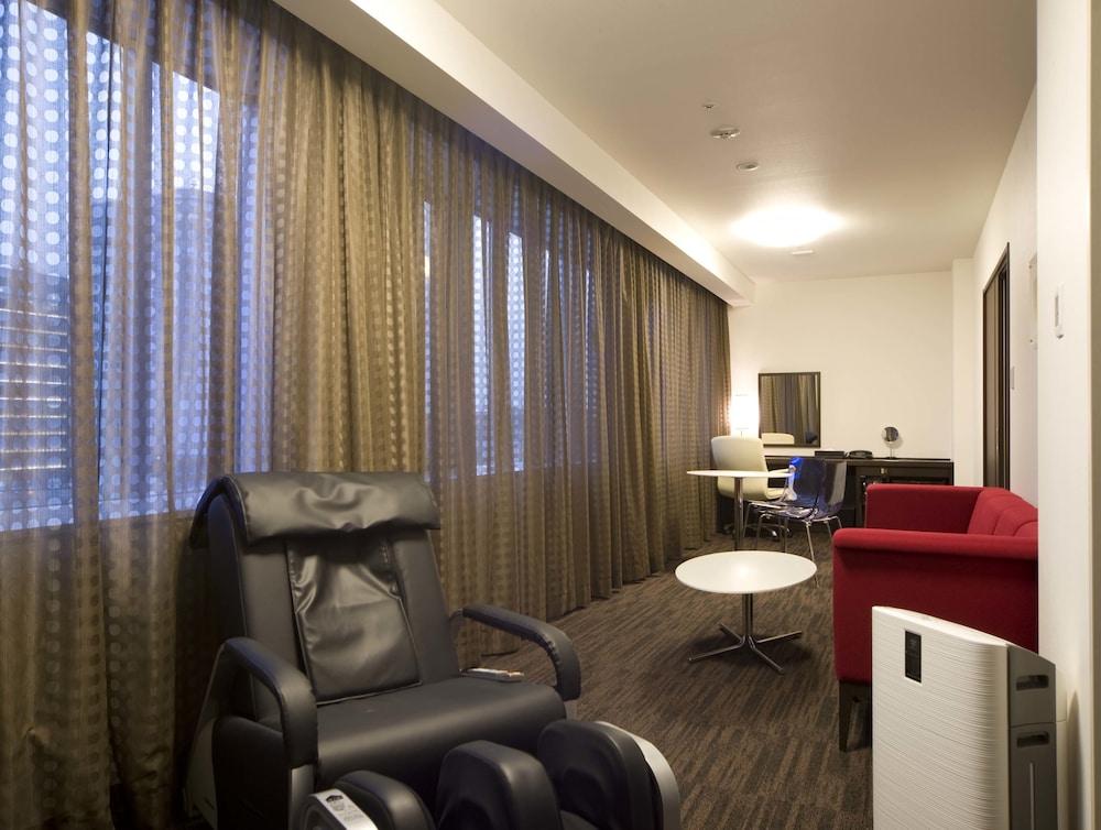 Daiwa Roynet Hotel Okayama Ekimae Esterno foto