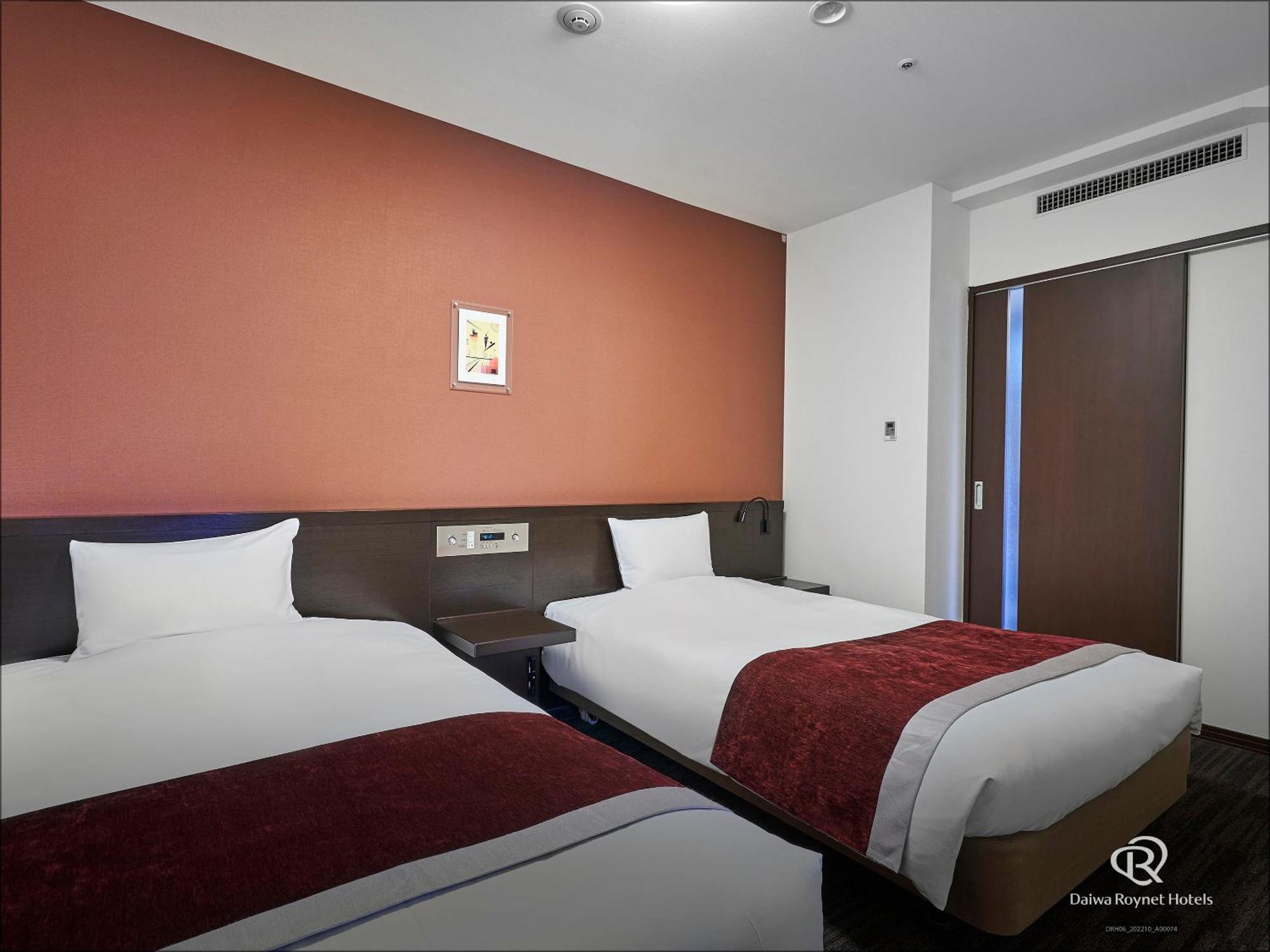 Daiwa Roynet Hotel Okayama Ekimae Esterno foto